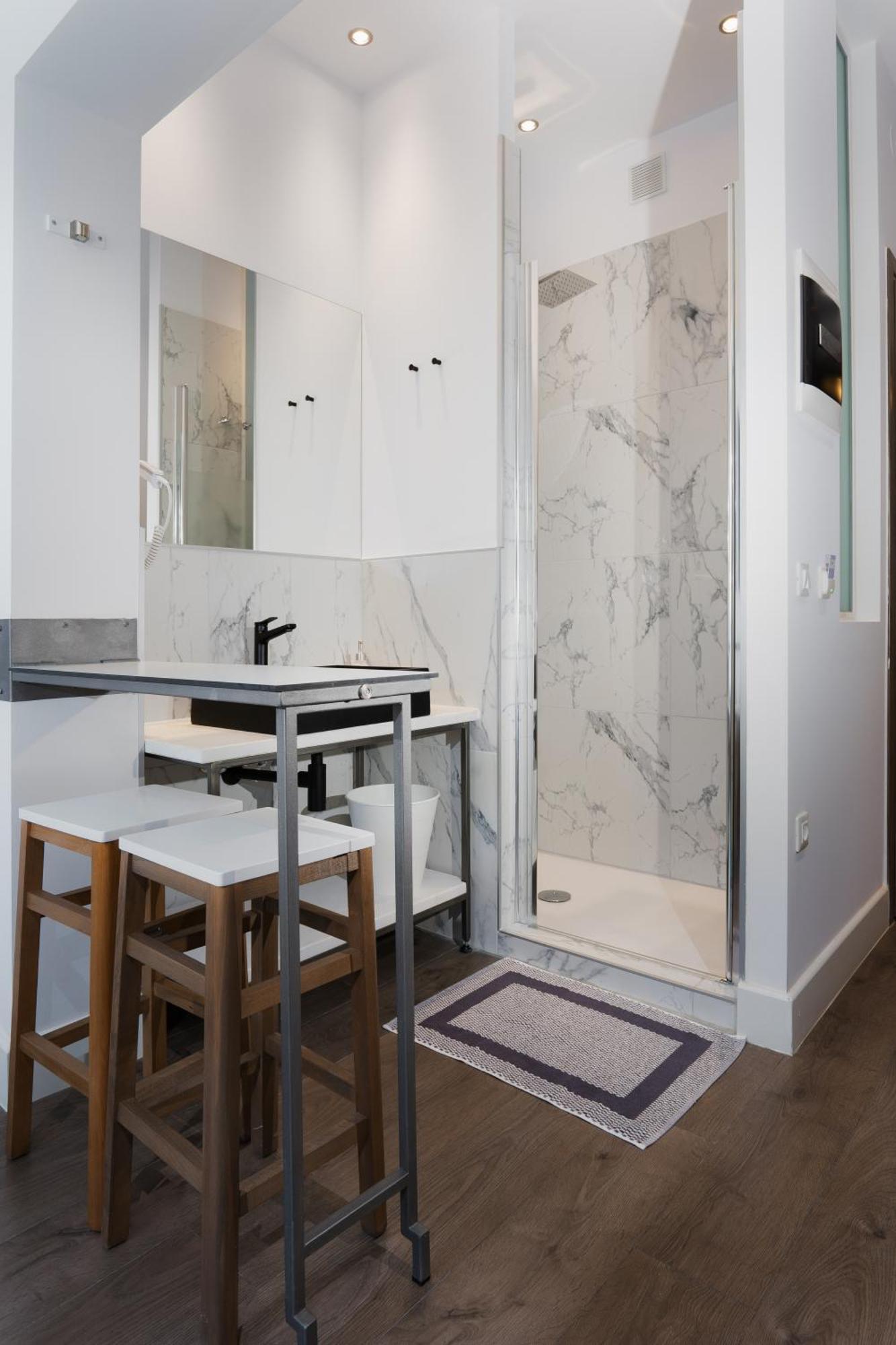 Elite Apartment *